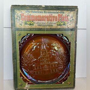 Vintage Indiana Glass Commemorative Plate Gold Carnival Glass Independence Hall